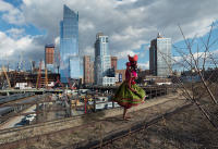 Peruvian Mother and Child, Hudson Yards, 2016